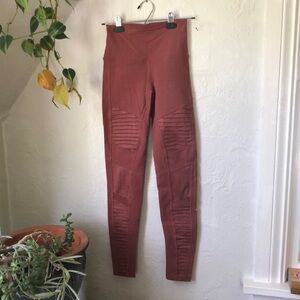 Alo Moto leggings - xs- mauve